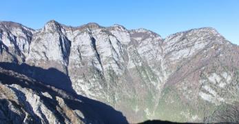 La Val Viellia con il Monte Costa di Paladin dalla vetta del Monte Creto’