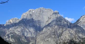 Il versante meridionale del Monte Zelo