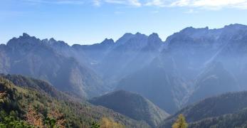 La Val della Meda e la Valle di Senons con le Caserine – Cornaget e il Monte Chiarescons
