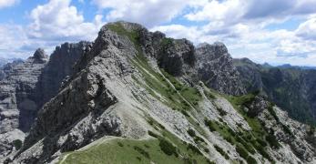 La cima del Monte Ferrara dall’anticima
