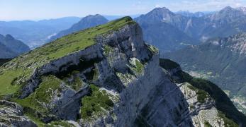 Le pareti verticali del Monte Sterpezza