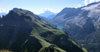 La Catena del Padon e il Lago Fedaia