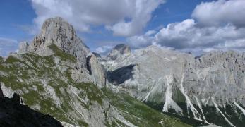 Il Gruppo del Catinaccio dal Passo delle Coronelle 